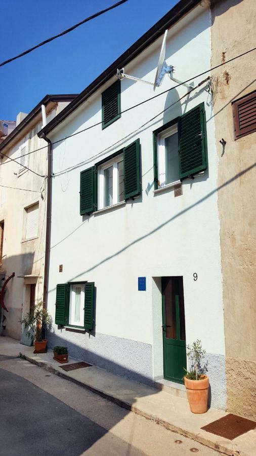 Apartment Vrbenka Vrbnik Εξωτερικό φωτογραφία