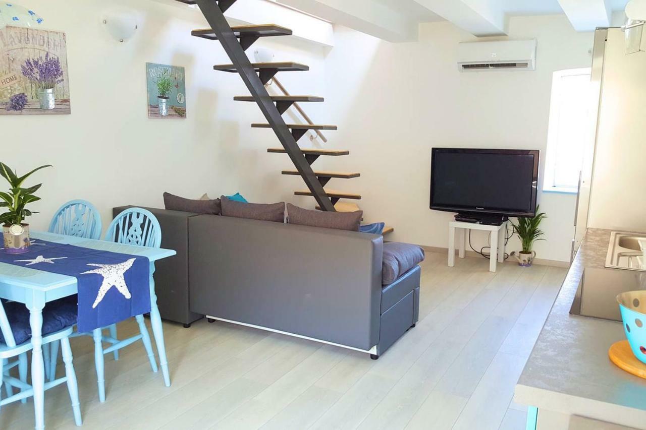 Apartment Vrbenka Vrbnik Εξωτερικό φωτογραφία