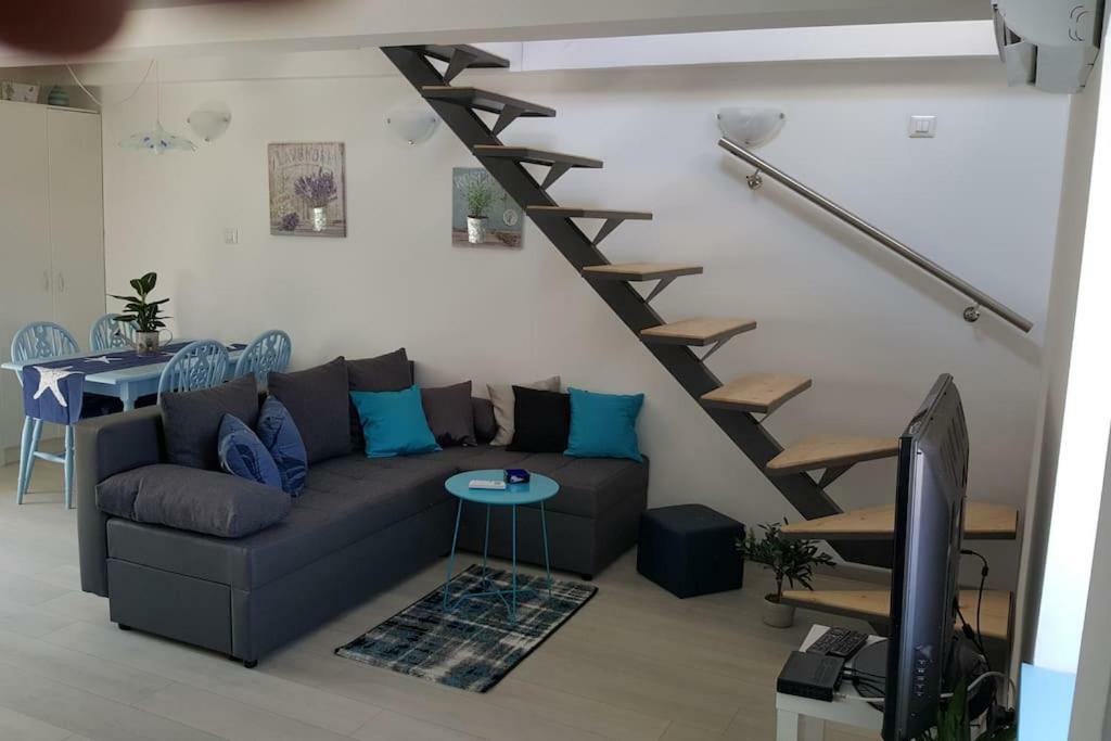Apartment Vrbenka Vrbnik Εξωτερικό φωτογραφία